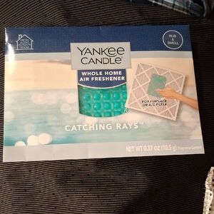 Yankee Candle Catching Rays Whole Home Air Freshener - Teal